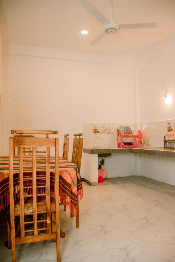 Navodya Guest Mirissa Otel Dış mekan fotoğraf